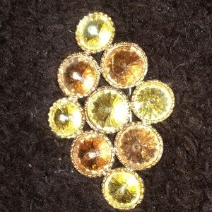 Vintage Brooch Peridot And Burnt Orange Rhinestones In a Gold Tone Setting